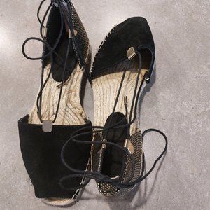 ALDO Women's Laced Up Peep Toe Espadrille w/Gold/Black Heel Accent - 8.5M